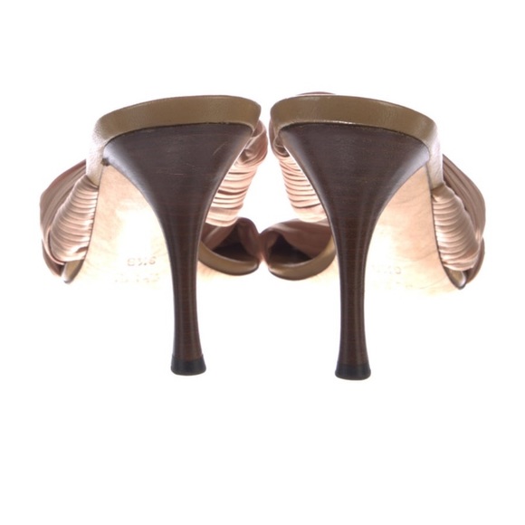 Vintage Gucci Slides - Picture 3 of 7